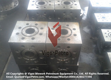 China Cross 6 ways (2) 5 1/8&quot; 15000 psi x (4) 3 1/16&quot; 5000 psi PR2, PSL3, KU., with stud and nuts. supplier